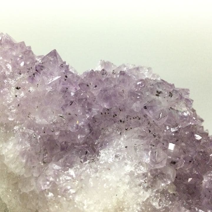 【愛の守護石、癒しと安らぎ】迫力のビックサイズ！天然石フラワーアメジスト 原石