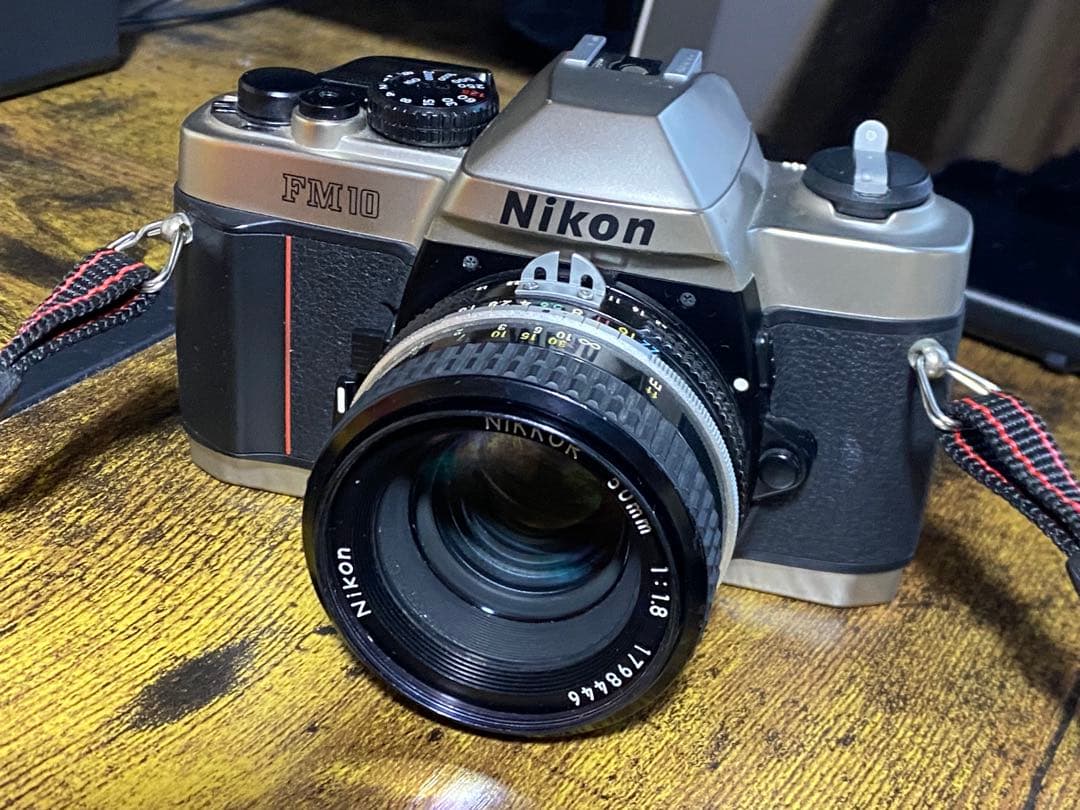 も*ん様 Nikon FM10 フィルム一眼レフカメラ