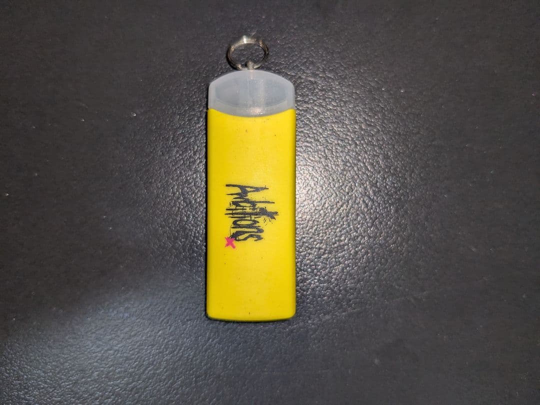 レア　ONE OK ROCKワンオクAmbitious　非売限定品 USBメモリ