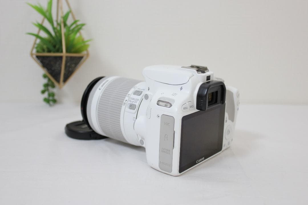 美品✨ Canon Kiss X7 ホワイト 標準レンズセット
