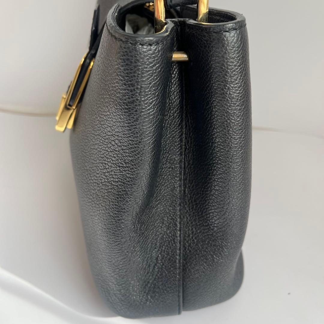 ✨未使用級✨　BALLY バリー　ハンドバッグ　レザー　ブラック　黒　近年モデル