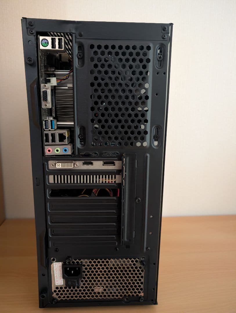 ASRock　H81M-VG4　PCケース　intel　Core　i5-4590