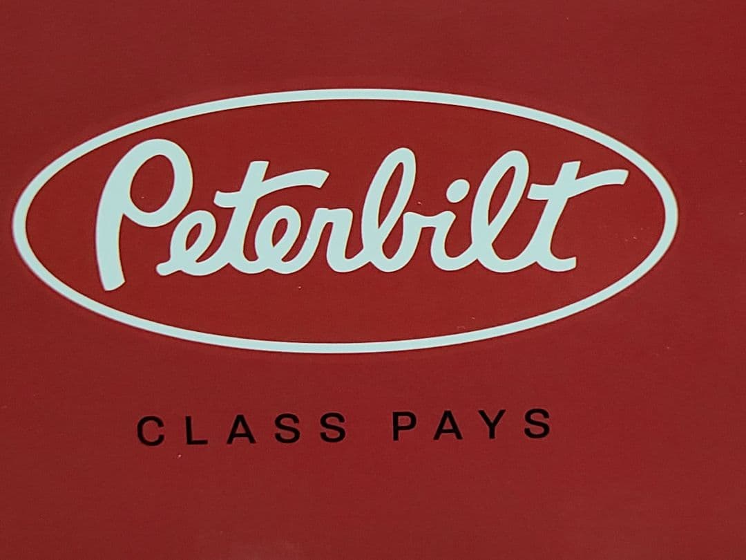 ピータービルト 579 Ultraloft tractor red-1/32