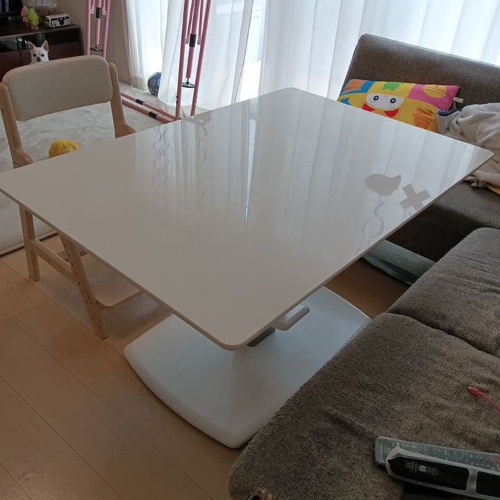 昇降台テーブル　リビングダイニング　リビング　テーブル