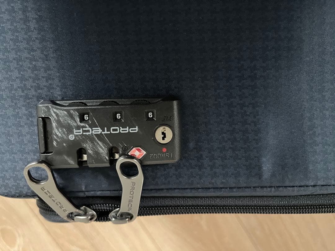 キャリーケース　機内持ち込み可　 PROTECA 　フィーナ