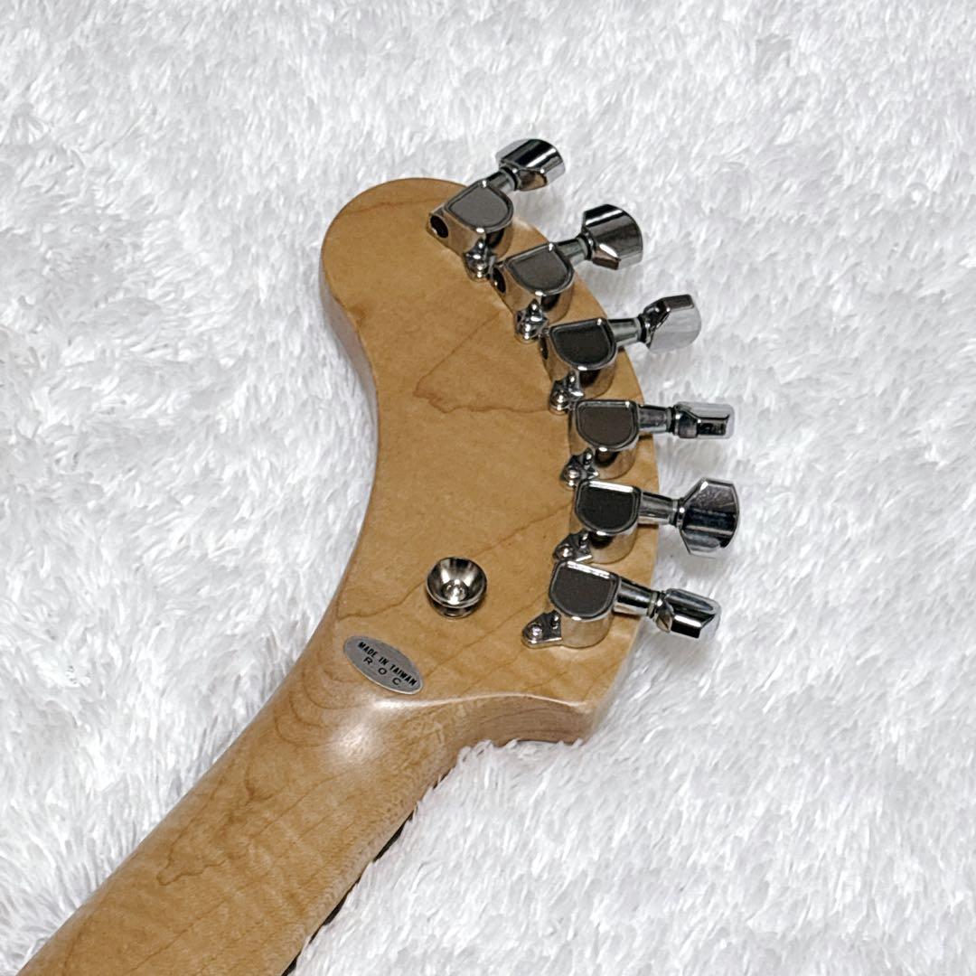 ✨美品✨ Fernandes フェルナンデスZo-3 純正ギタースラップ付き