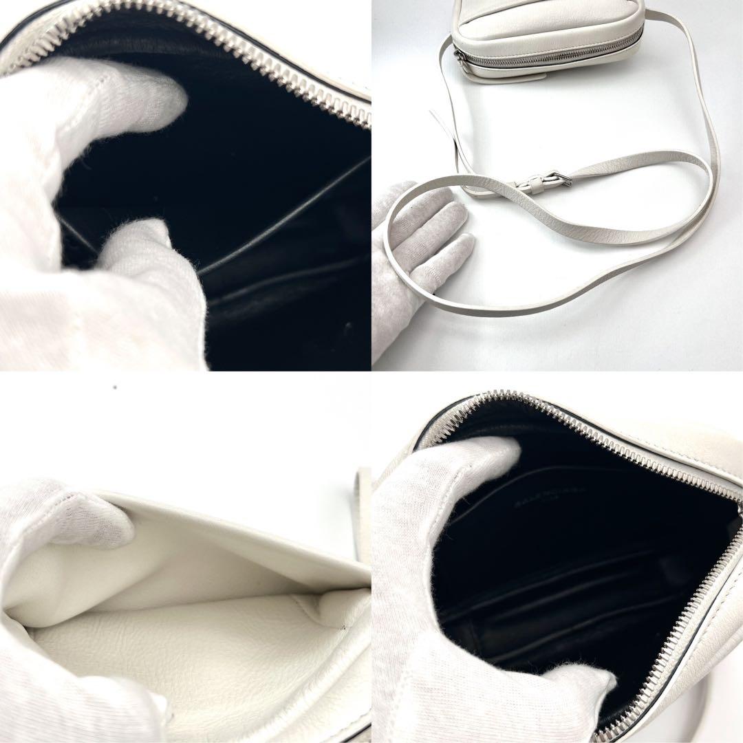 美品✨　バレンシアガ　カメラバッグ　レザー ホワイト　エブリデイ　ショルダー