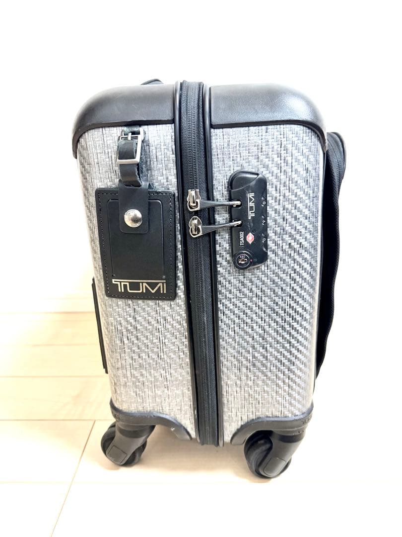 TUMI トゥミ　テグラライト　小型キャリーケース 4輪