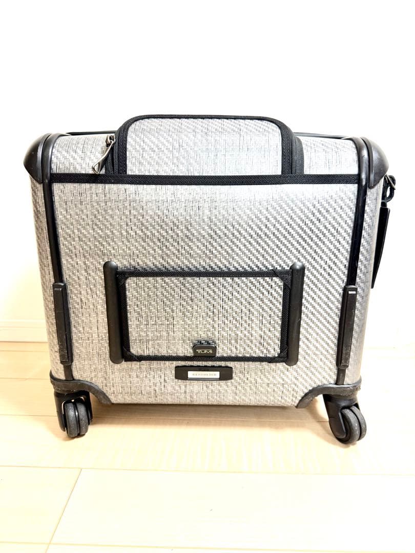 TUMI トゥミ　テグラライト　小型キャリーケース 4輪