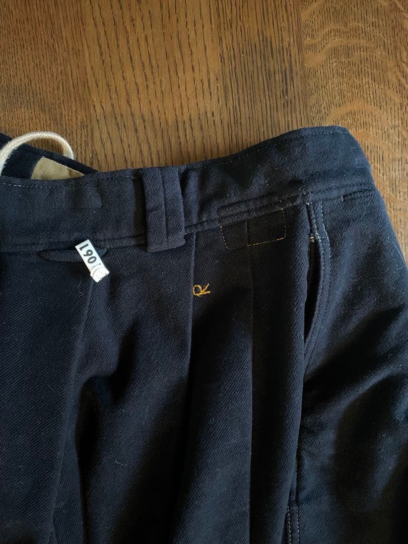 45R モールサージ　キュロット　ネイビー