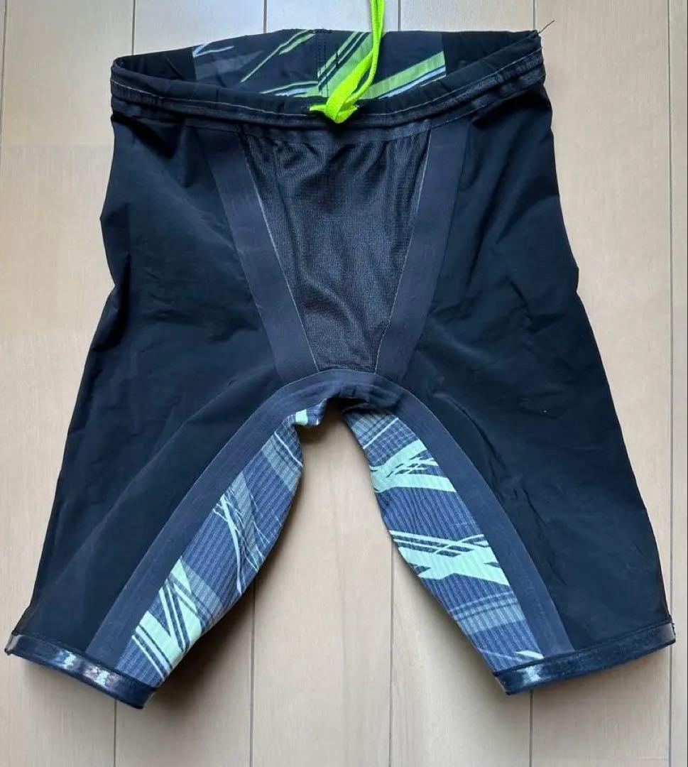 美品　ジュニア140 高速水着　ミズノGX• SONIC NEO AG FINA