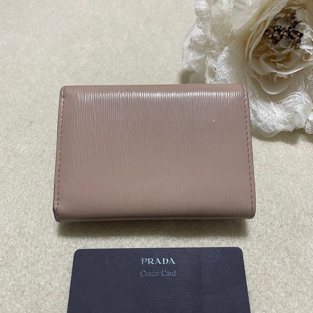 良品♡PRADA三つ折り財布ミニウォレット