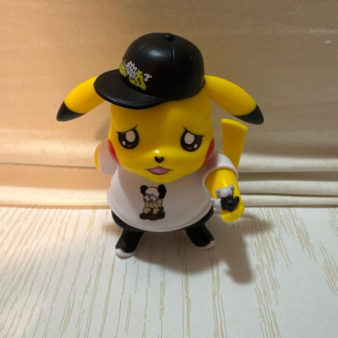ポケモン ピカチュウ フィギュア 海外限定Pokemon Kit Bonecos