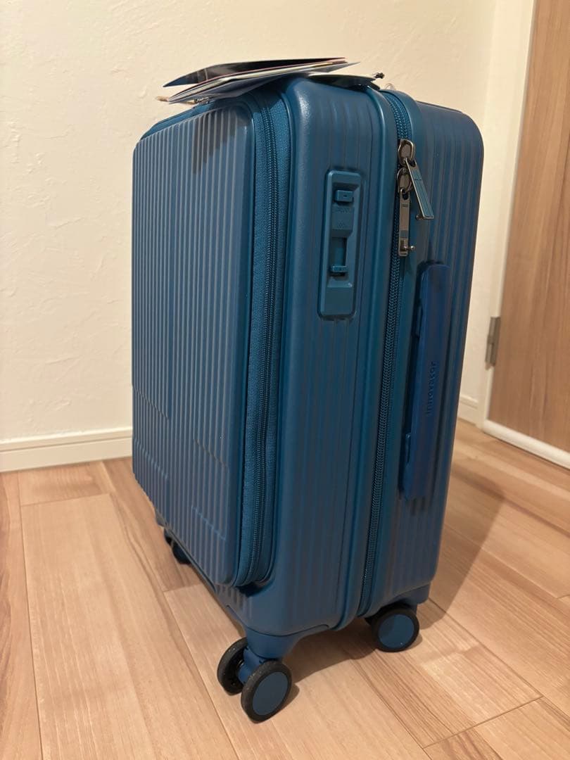 【美品】イノベーター 38リットル スーツケース