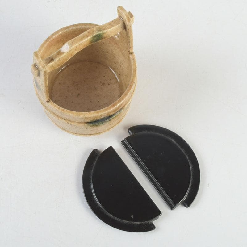 茶道具　瀬戸焼　黄瀬戸　加藤連瓶造　手桶茶入　共箱　V　9684