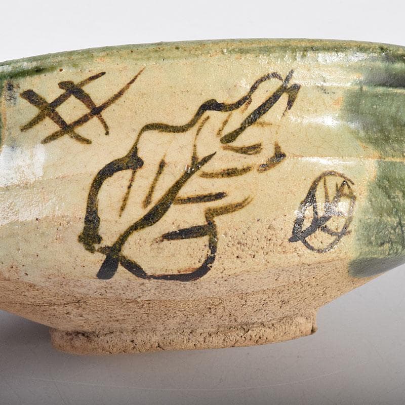 茶道具　織部焼　沓茶碗　桐箱付　N　7046