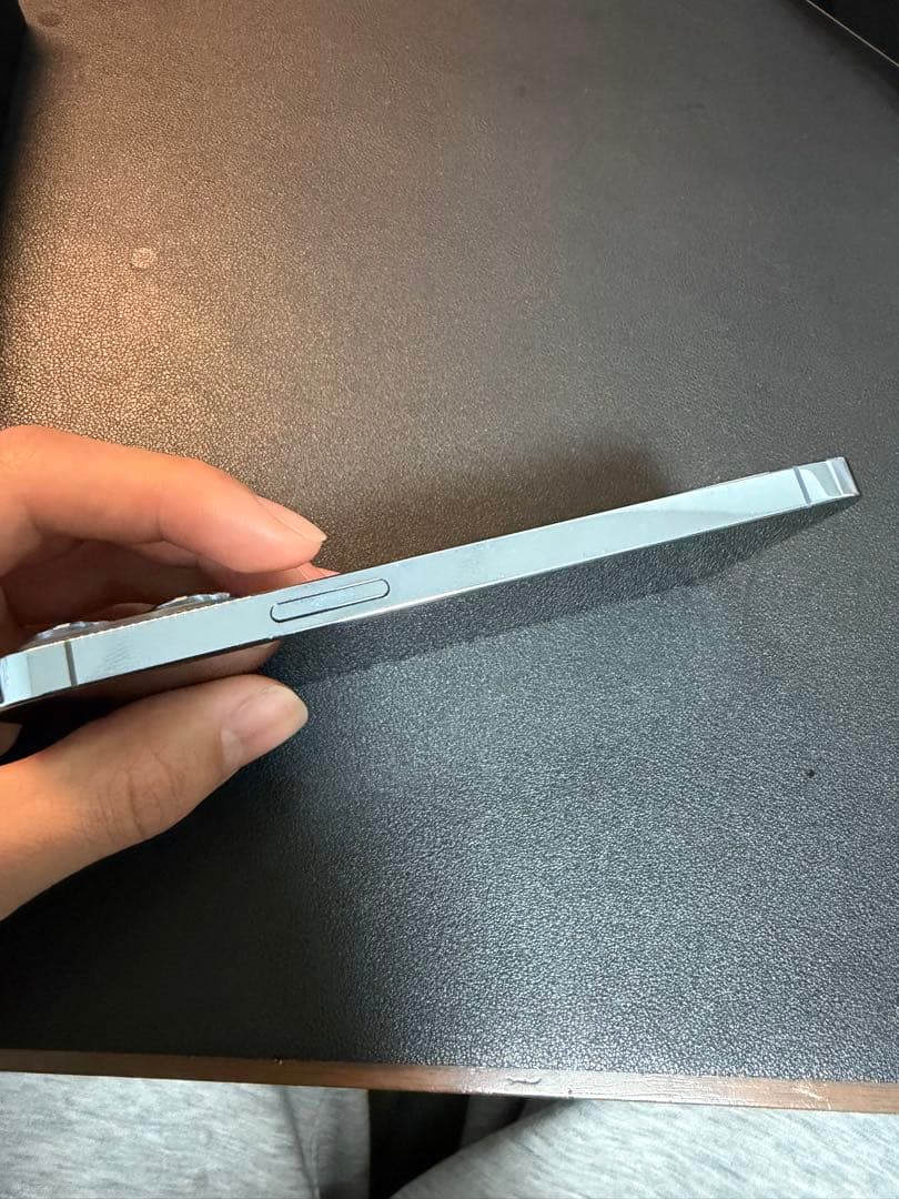 携帯電話本体 iPhone 13pro 256GB