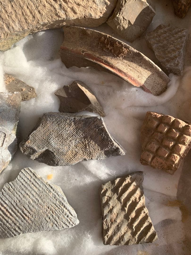 中国前漢長安未央宮残瓦(箱付き)