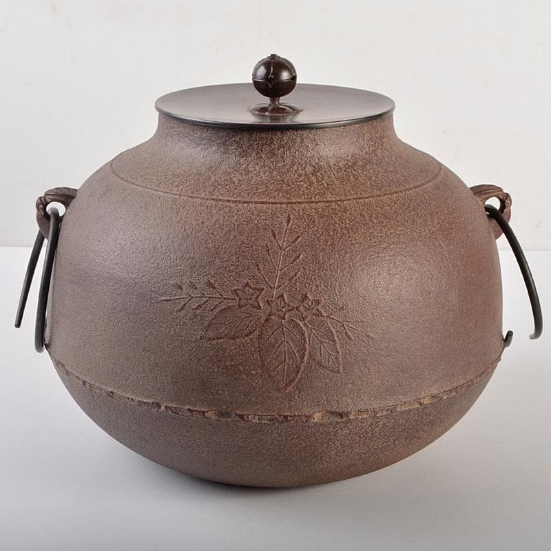 茶道具　人間国宝　釜師　高橋敬典作　桐文　真形釜　鉄釜　共布共箱　MR7512B