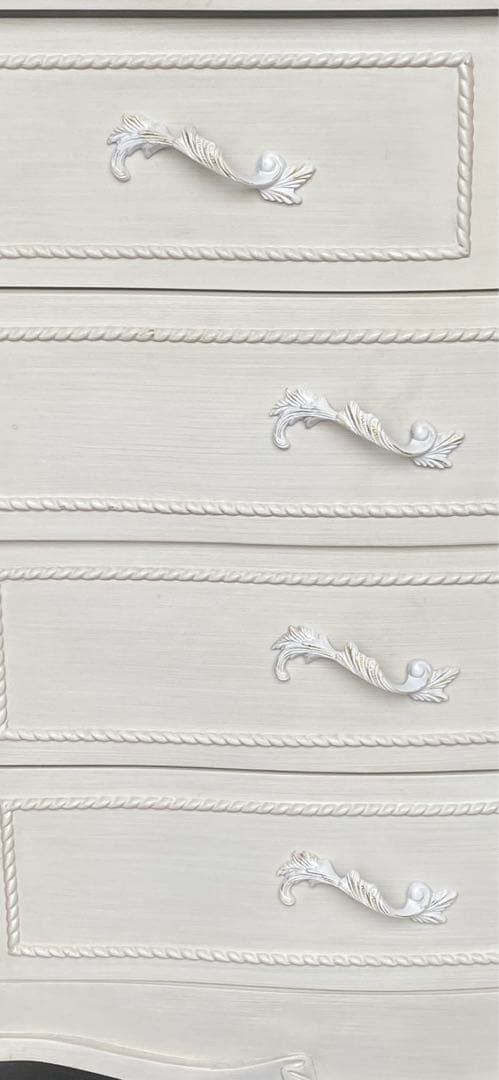 ロココ フレンチ♦️高級　猫脚 ホワイト ワイドチェスト♦️引き取り 配達可