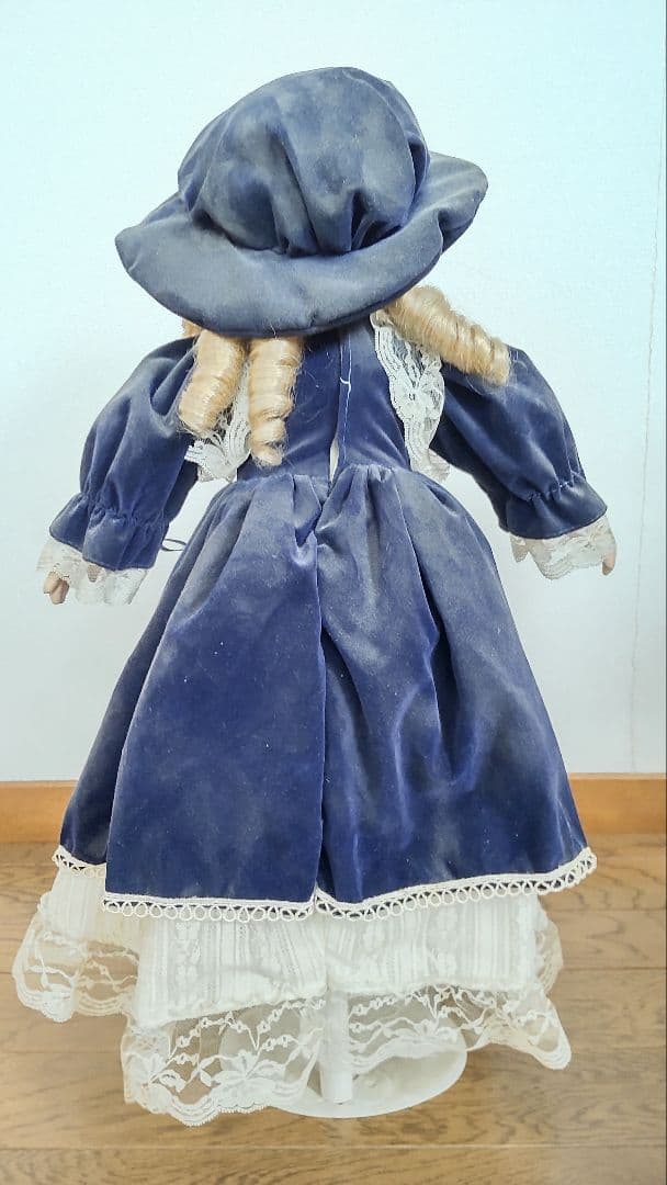 アンティークドール