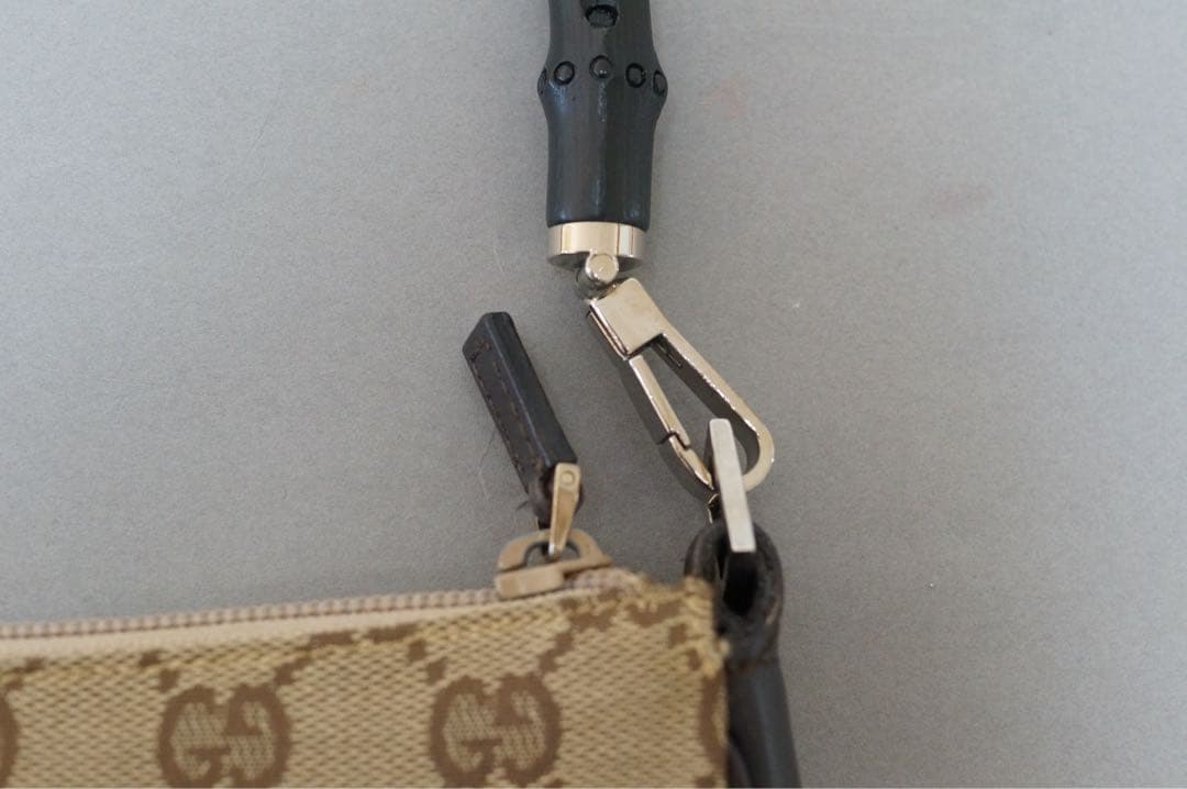 ぴ*き様 グッチ バンブーハンドル GGキャンバス バッグ