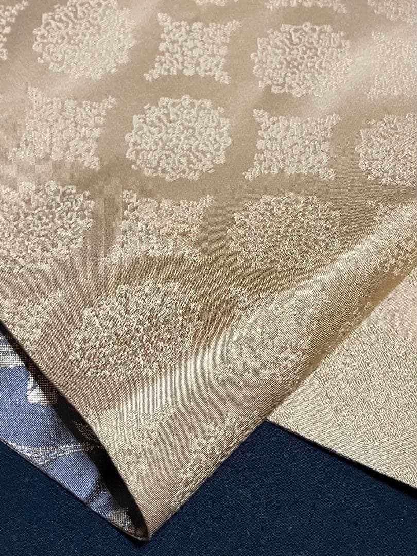 龍村晋謹製 袋帯 全通柄 正絹 牡丹唐草文 未使用 イ5793