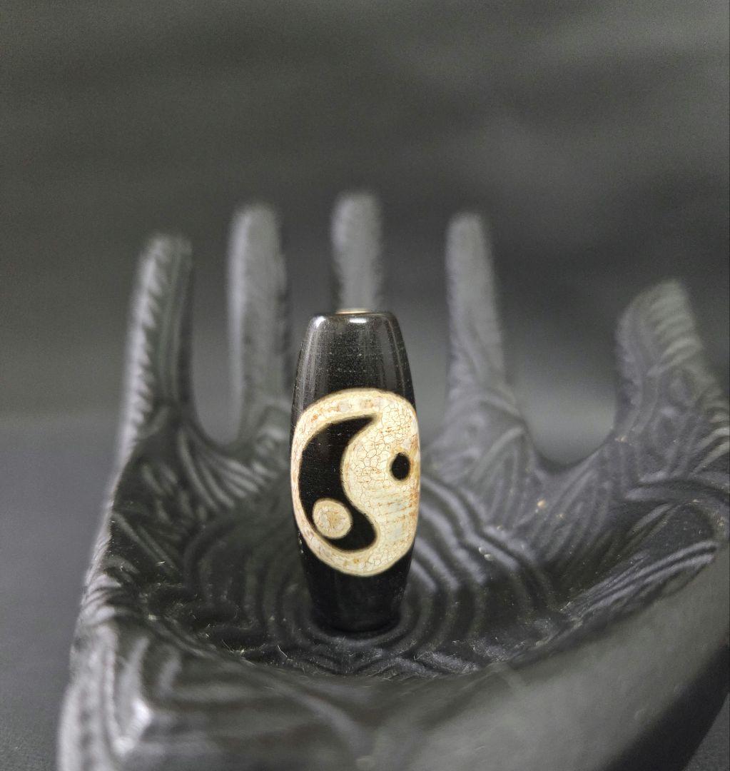 924　天珠　 観音天珠　金色仏像　 陰陽　太極　dzibeads！