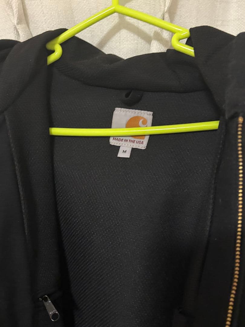 Carhartt ブラック フーディ M