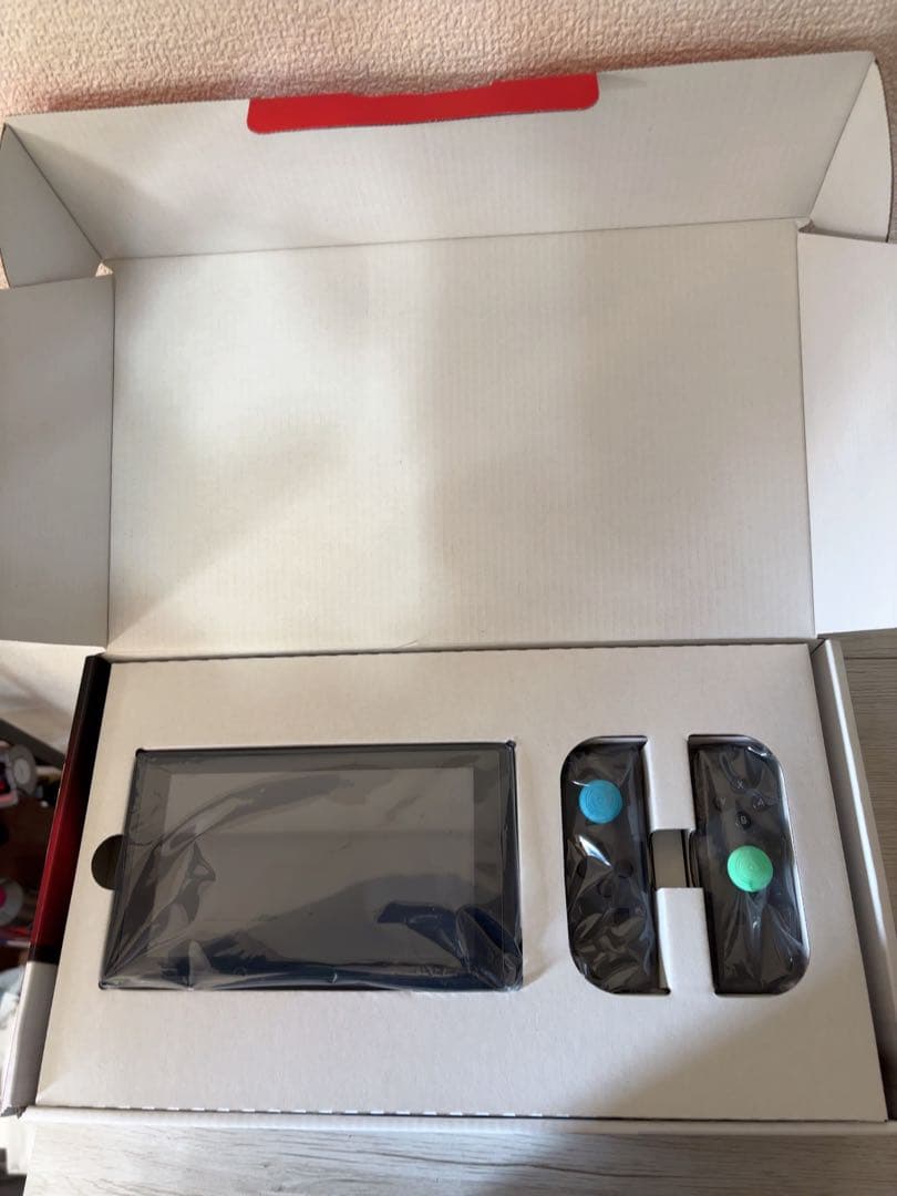 Switch本体箱付き（ソフト付き）