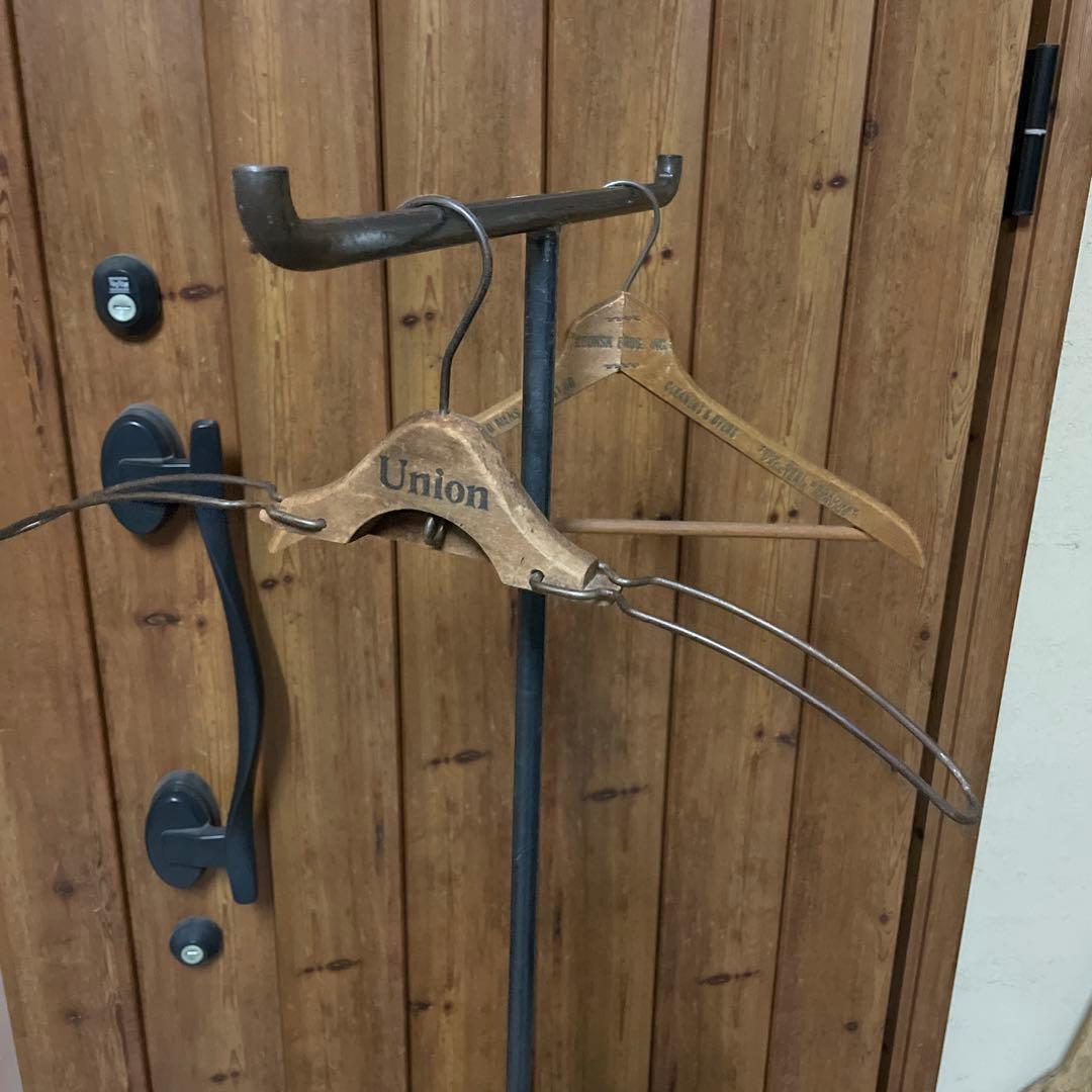 インダストリアル アイアン T字ハンガーラック シャビー 店舗什器 黒