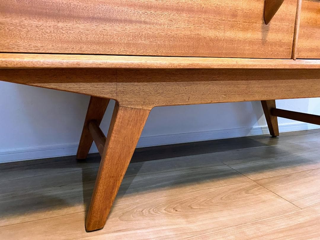 戸田 希少 E.Gomme（イー・ゴム）レッドフォードサイドボード 仕上済