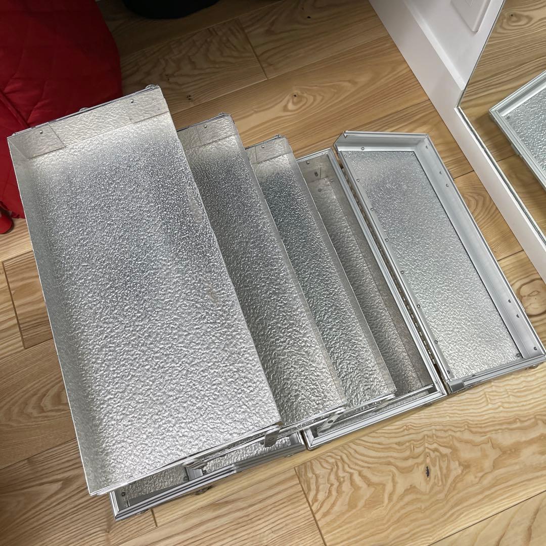 MACコスメティック　プロフェッショナルメイクアップケース シルバー