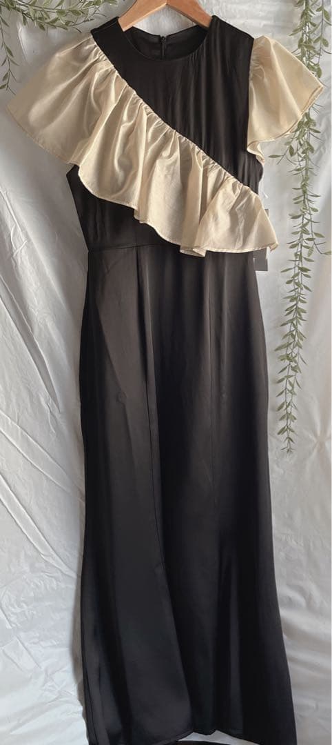 kana カナ 【未使用】　フリルシフォン マーメイド ワンピース ドレス　M