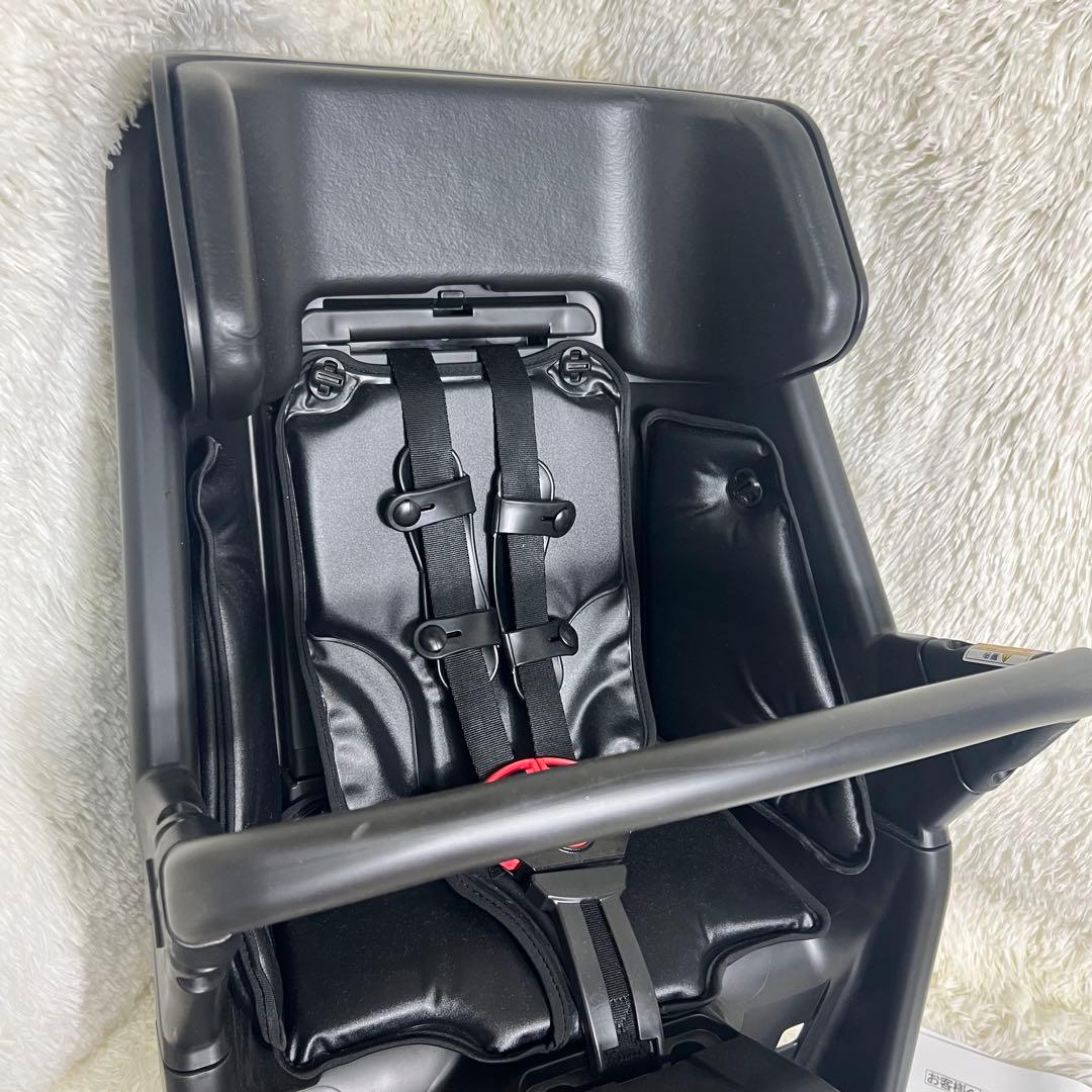 未使用品 Panasonic チャイルドシート PRBC-001DX ブラック