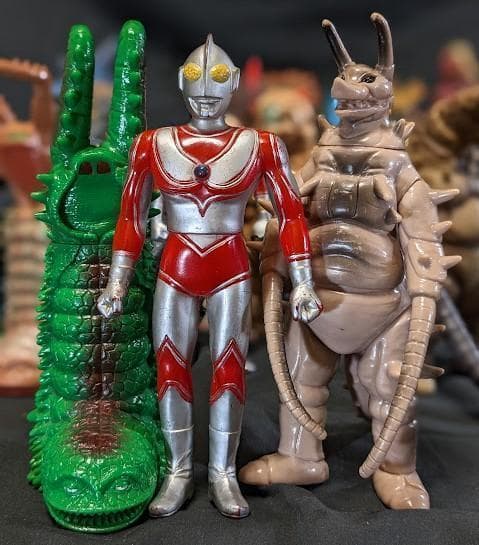 帰ってきたウルトラマン＆登場怪獣・宇宙人（バンダイ）ソフビ21体セット＋２