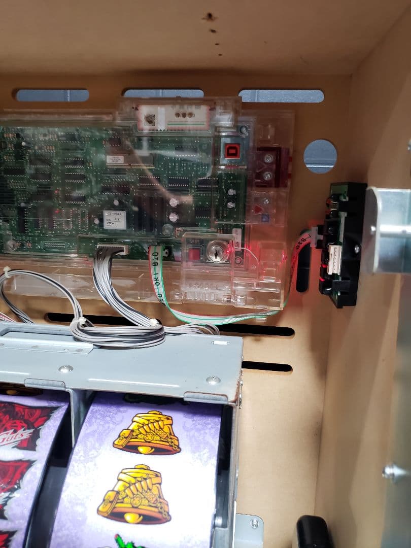 パチスロ　実機　ベルセルク　5号機【希少　懐かし　スロット】