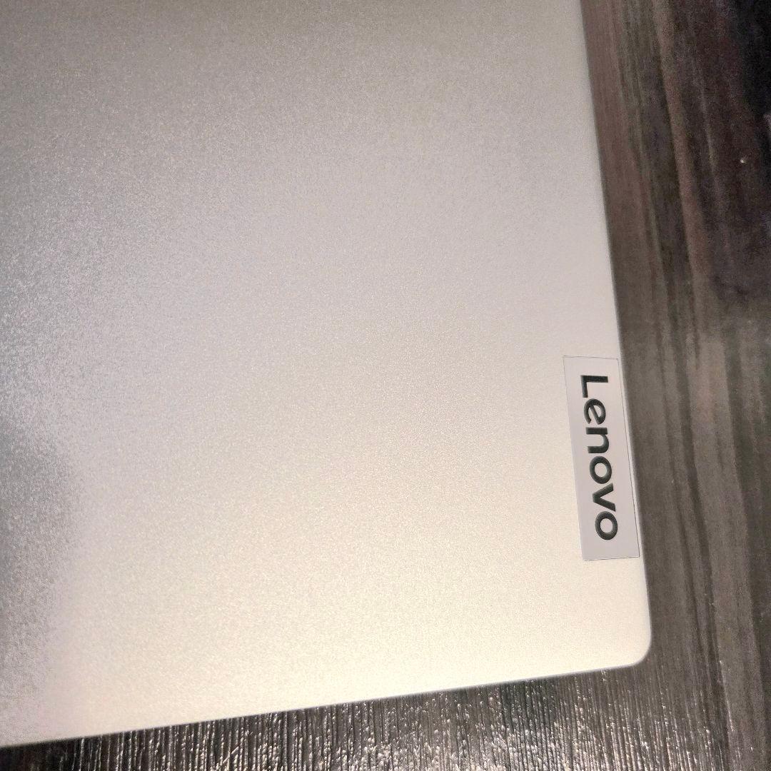 わったー　新品＊Lenovo IdeaPad Slim 5i Gen9