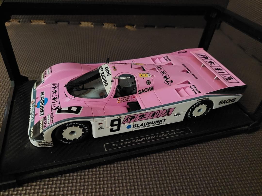 HPI 1/18 Porsche 962C LM1989 #9 伊太利屋