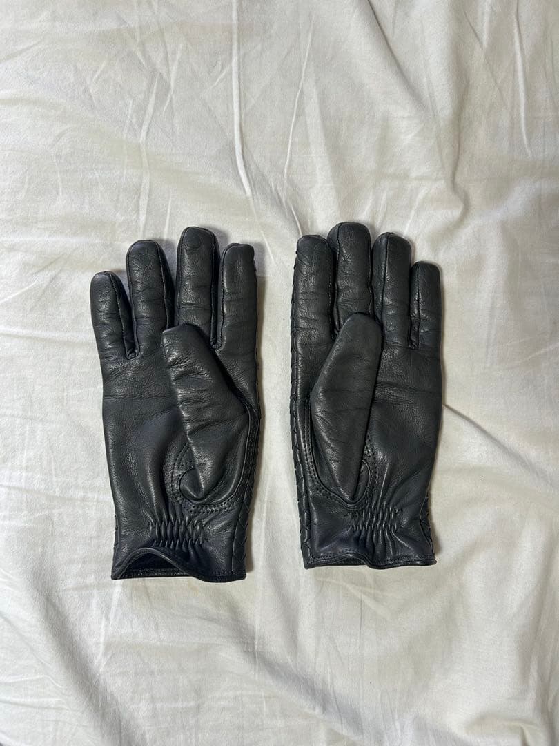 【美品】現行モデル ボッテガヴェネタ イントレチャート レザー グローブ 手袋