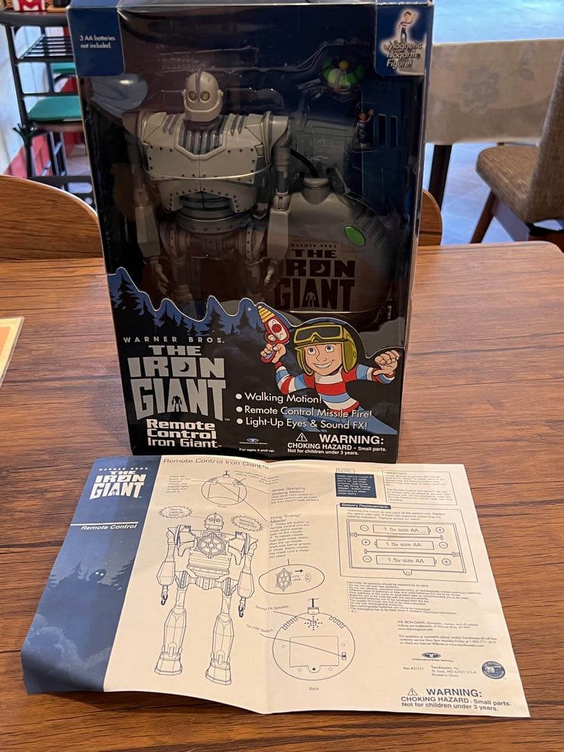 懐かしい★アイアン❣️ジャイアント❣️THE IRONGIANT 美品★ロボット現状