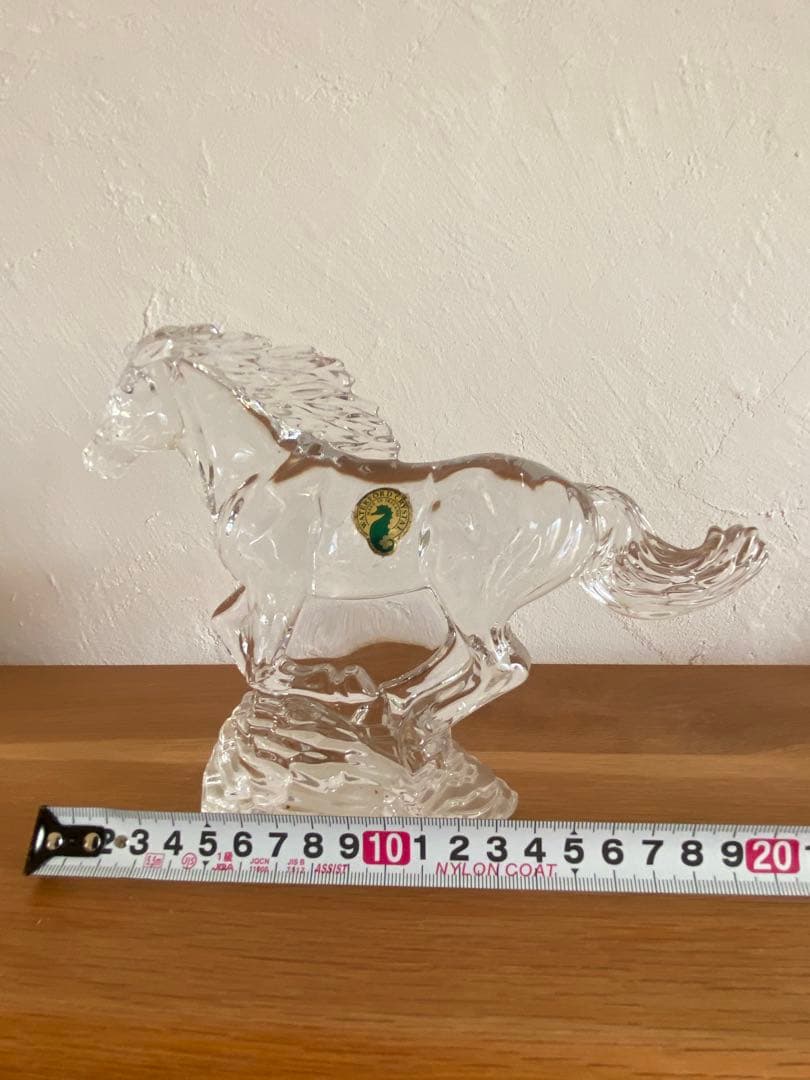 クリスタル　Running Horse