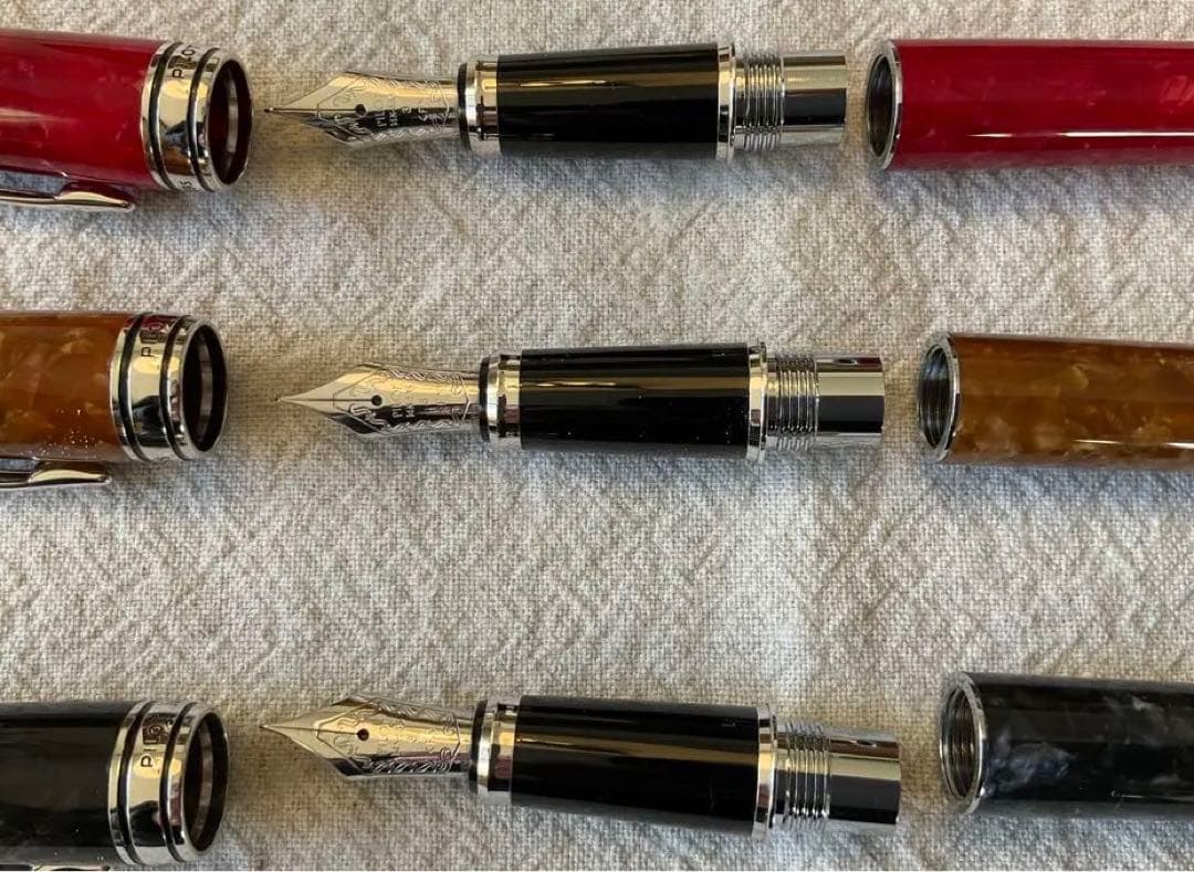 パイロット万年筆 レガンス89s 3本セット 赤 茶 黒　ケース付