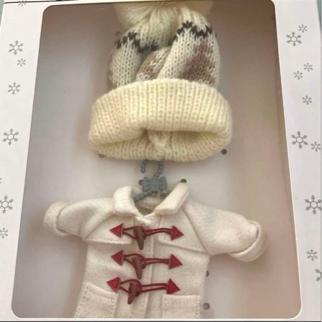 新品★クリスマス限定‼️イルメール★イーマリー★ハッピードール本体と着せ替えセット