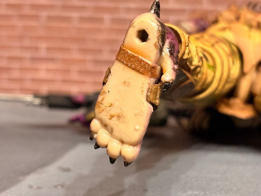 NECA エミッサリープレデター 2種