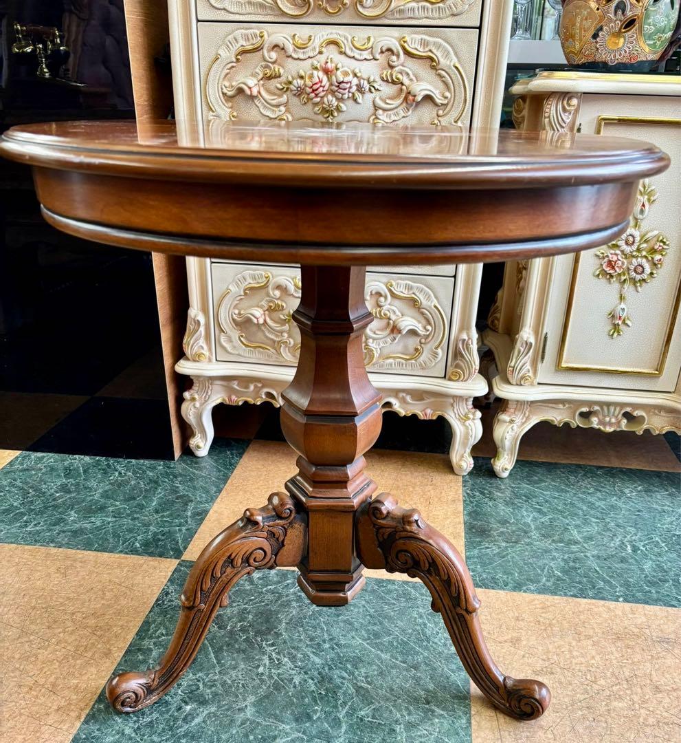 イタリア 象嵌 アーム付きチェア 背透かし木製 猫脚 椅子2脚