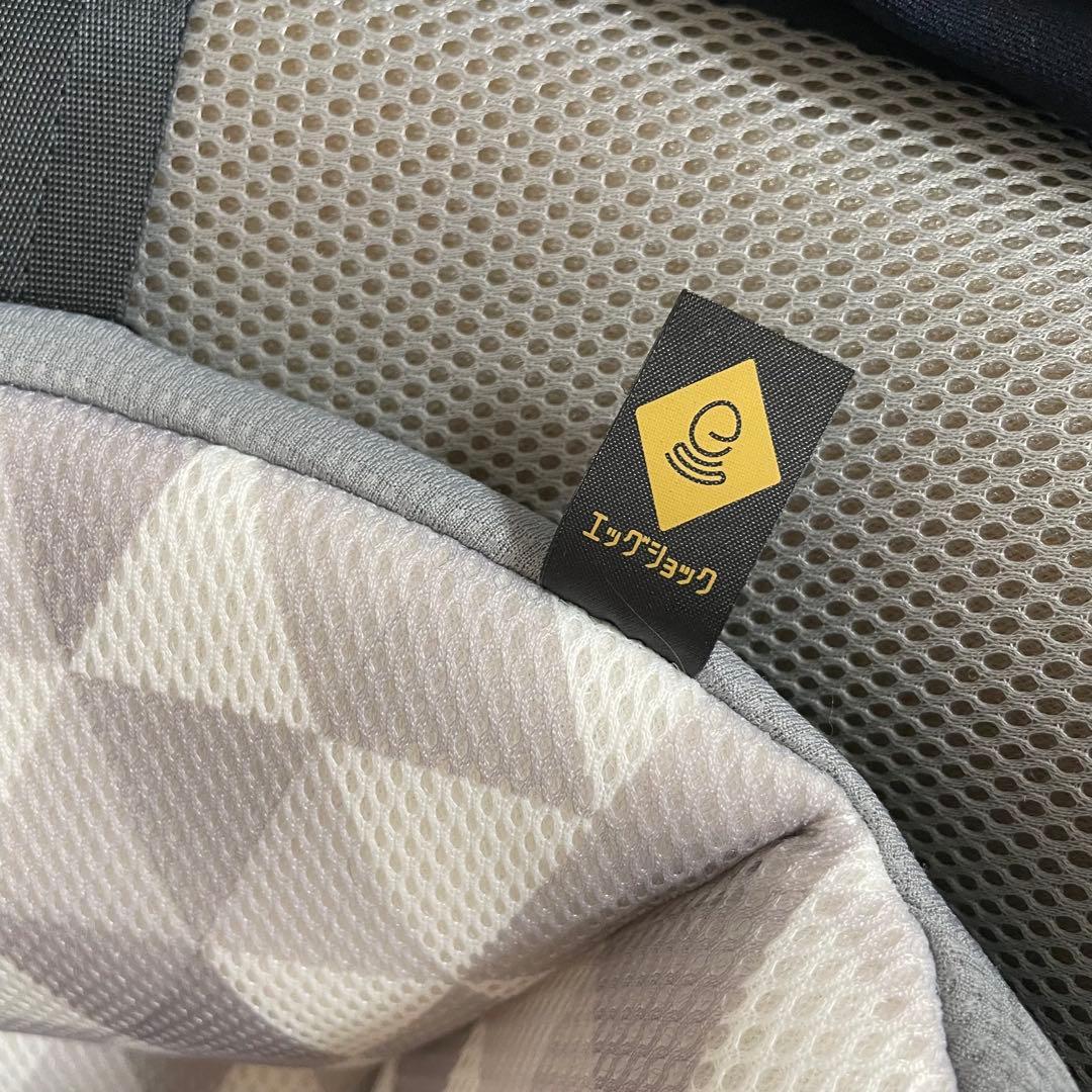 【値下げしました】Combi チャイルドシート ISOFIX対応　エッグショック