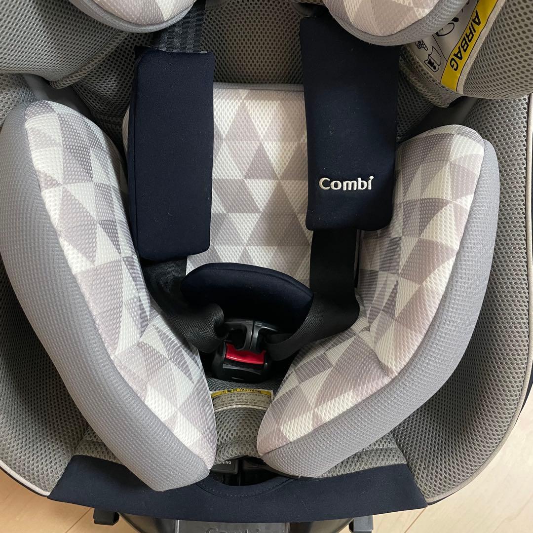 【値下げしました】Combi チャイルドシート ISOFIX対応　エッグショック