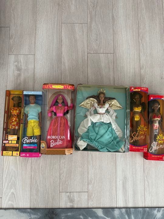 バービー 黒人Barbieヴィンテージ エンジェルいろいろセット　ブラック