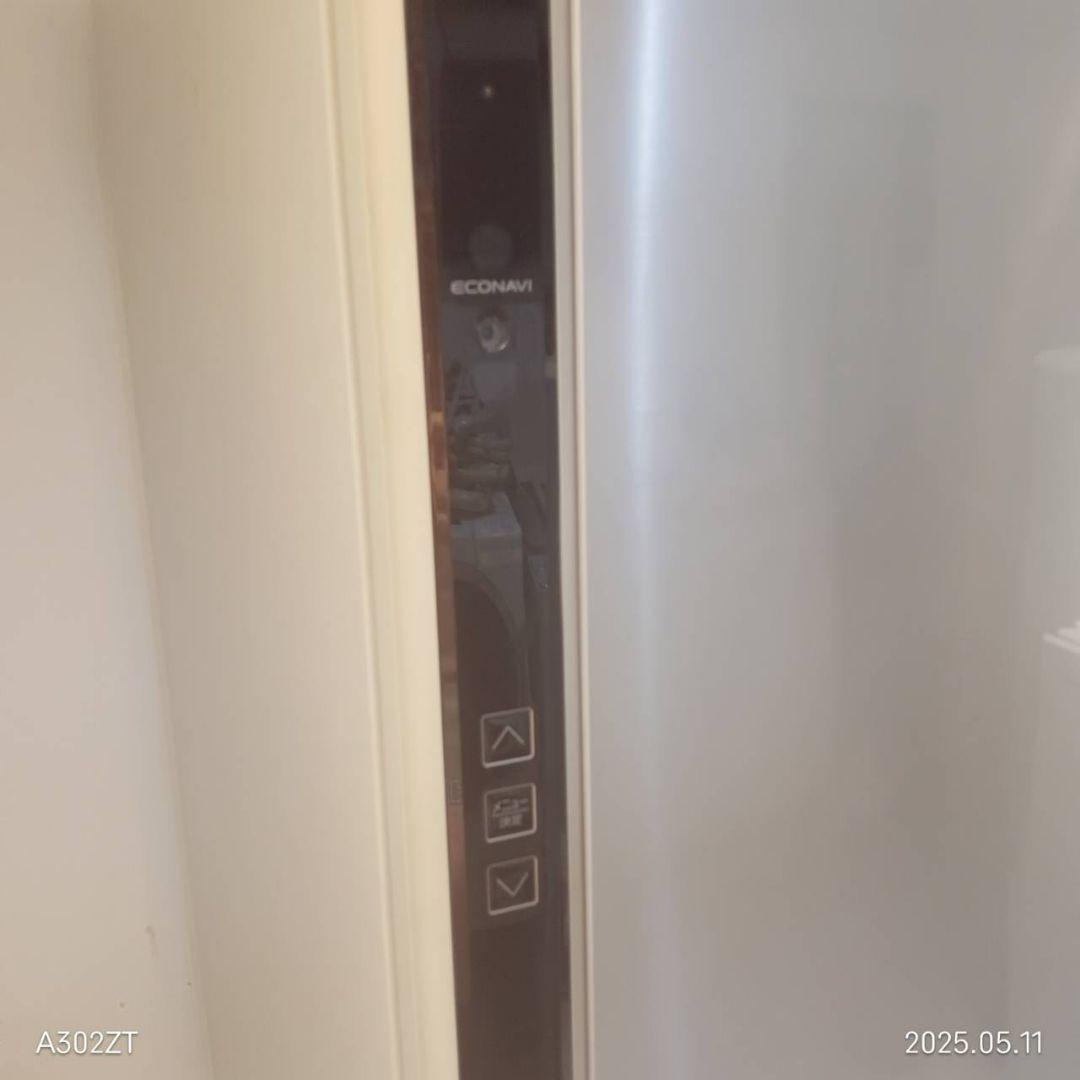 034 送料設置無料東京神奈川限定配送 Panasonic大型冷蔵庫　411L